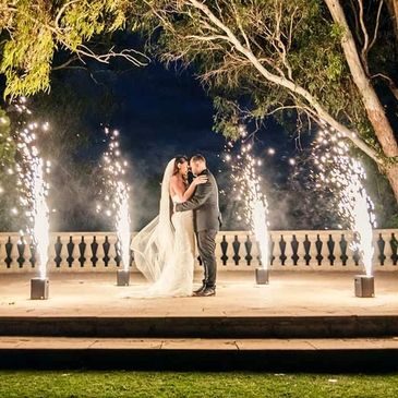 rs=w_365,h_365,cg_true,m